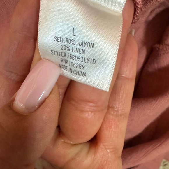 Jun & Ivy Elegant Pink Jumpsuit Size LARGE. E38 - Picture 5 of 14